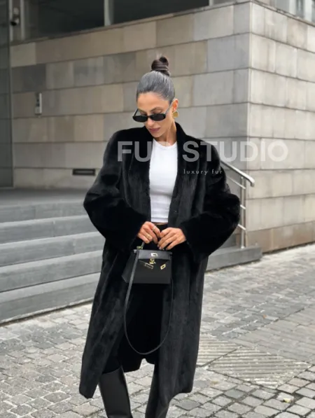 Модная шуба из меха норки Saga furs - фото 7