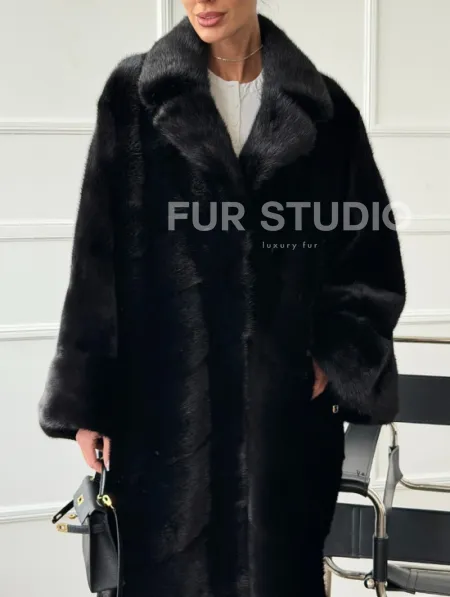 Черное меховое норковое пальто в стиле 