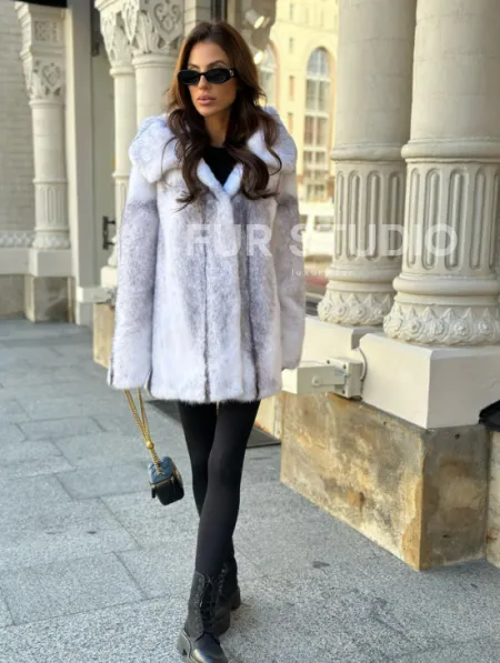 Шуба норковая крестовка Silver Cross с капюшоном - фото 4