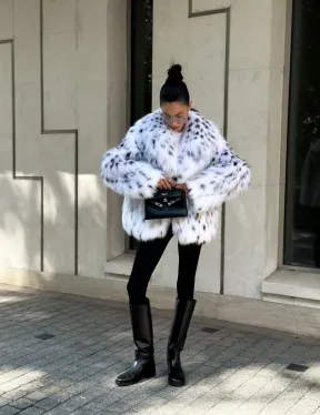 Шуба из меха лисы под рысь - цвет белый, PREMIUM COLLECTION - фото 12