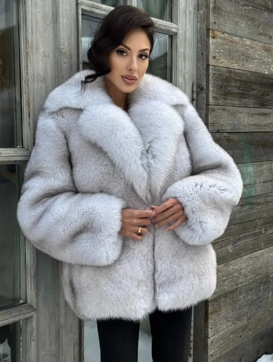 Шуба из финского песца с английским воротником - колотый лёд - фото 0