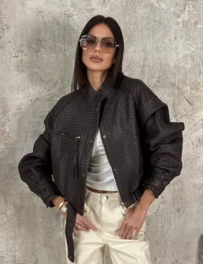 Женский бомбер из натуральной плетёной кожи - фото 9