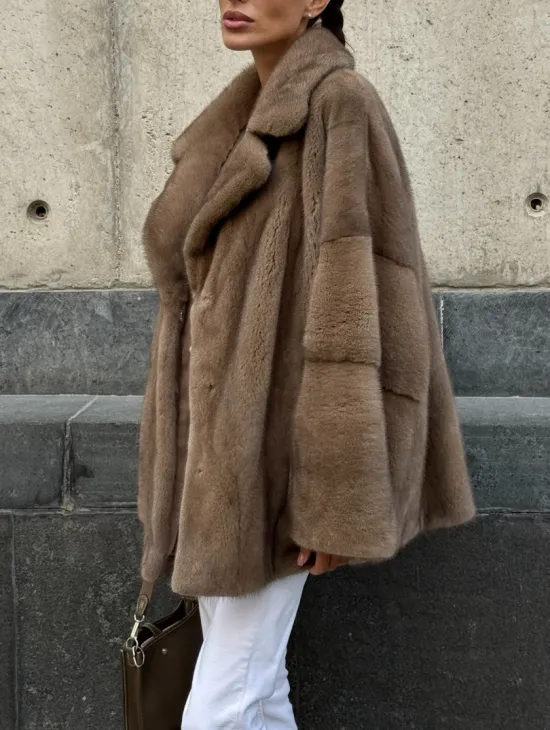 Норковый полушубок в пастельном оттенке - фото 4