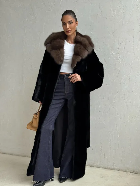 Длинная шуба из аукционного меха норки SAGA FURS - фото 11