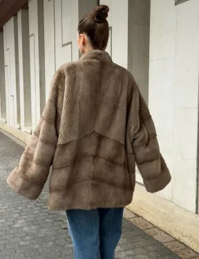 Норковый полушубок пастель V-образный воротник - фото 11