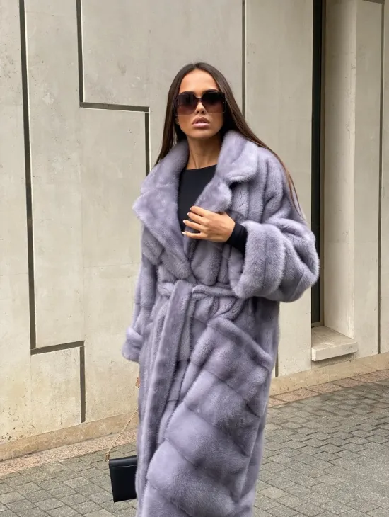 Удлиненная голубая норковая шуба с английским воротником - фото 0