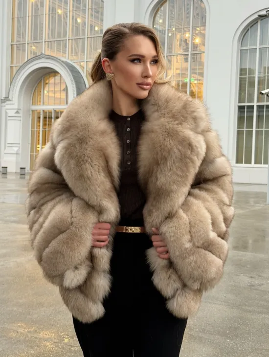 Шуба из песца под куницу - фото 0