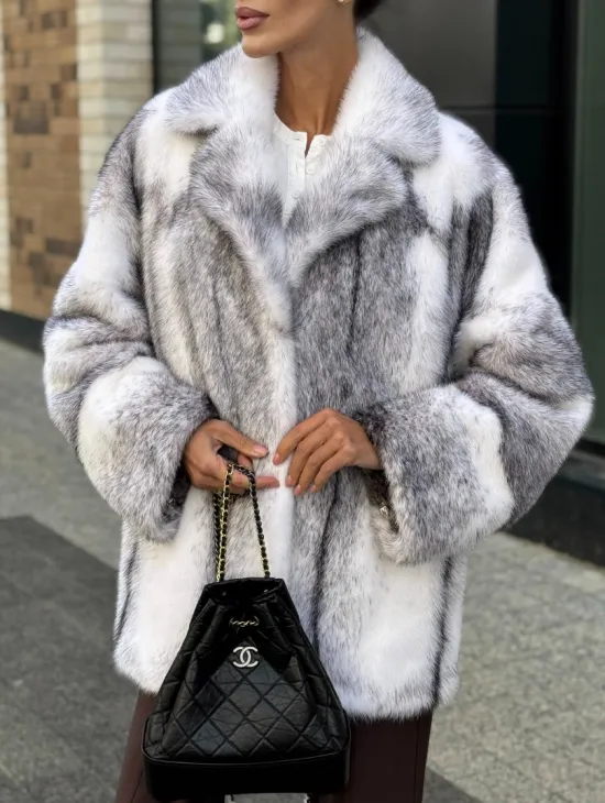 Белая норковая куртка автоледи английский воротник - фото 5
