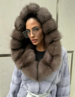 Шуба норковая с капюшоном из меха куницы - цвет голубой - фото 7