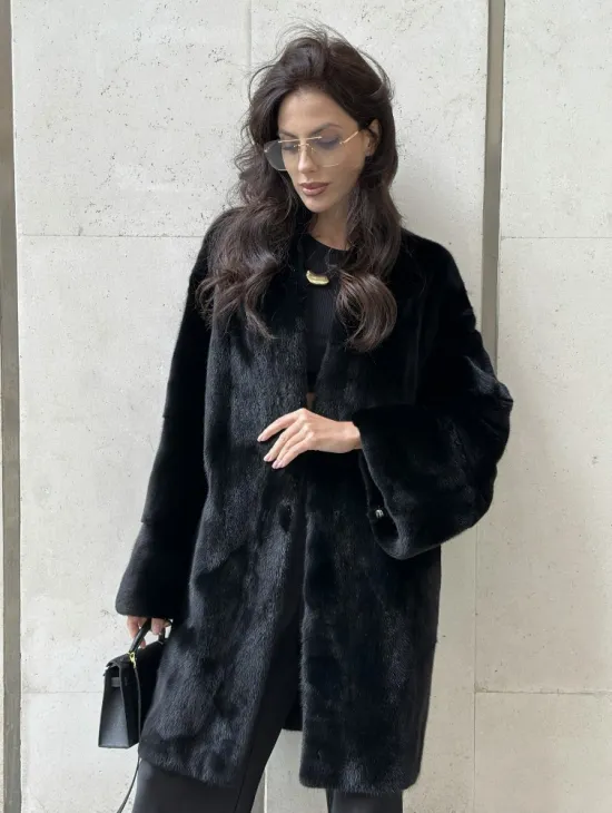 Шуба из меха аукционной норки SAGA FURS - фото 8